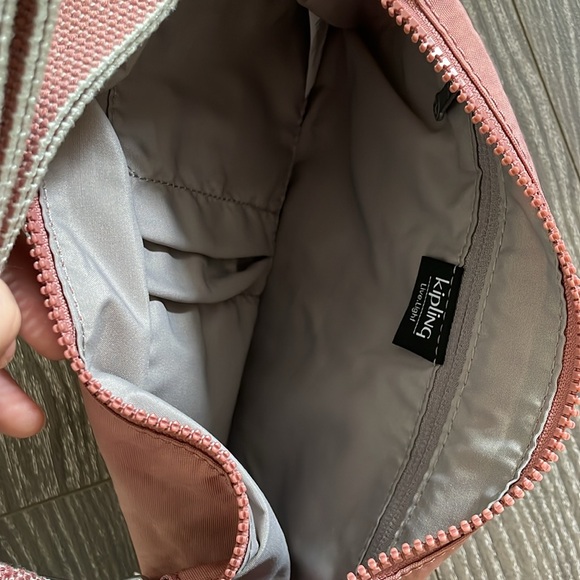 Kipling Emelia crossbody dusty rose colour - Picture 3 of 3